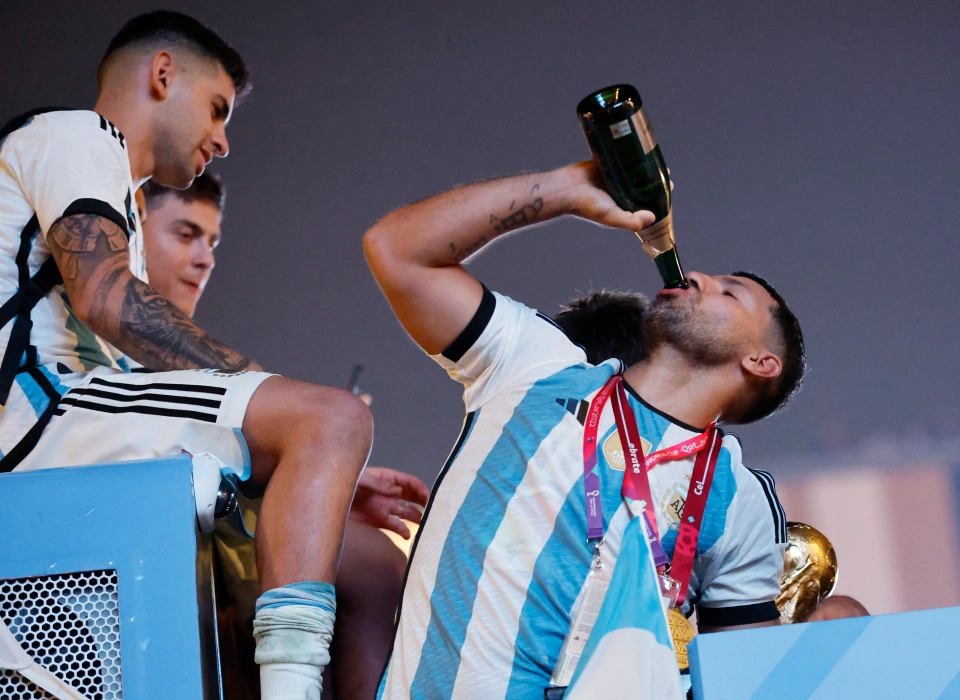 2022 argentinas sergio aguero celebrates 783821704