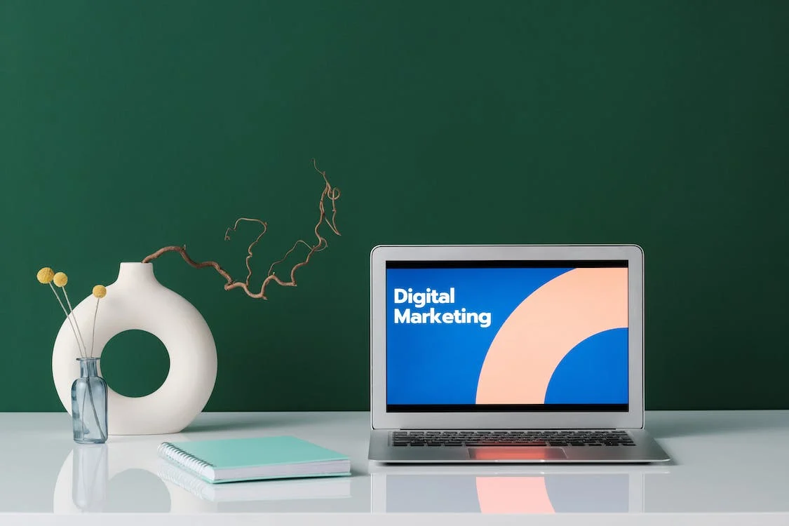 Navigating the Digital Wilderness Unraveling the Magic of Digital Marketing