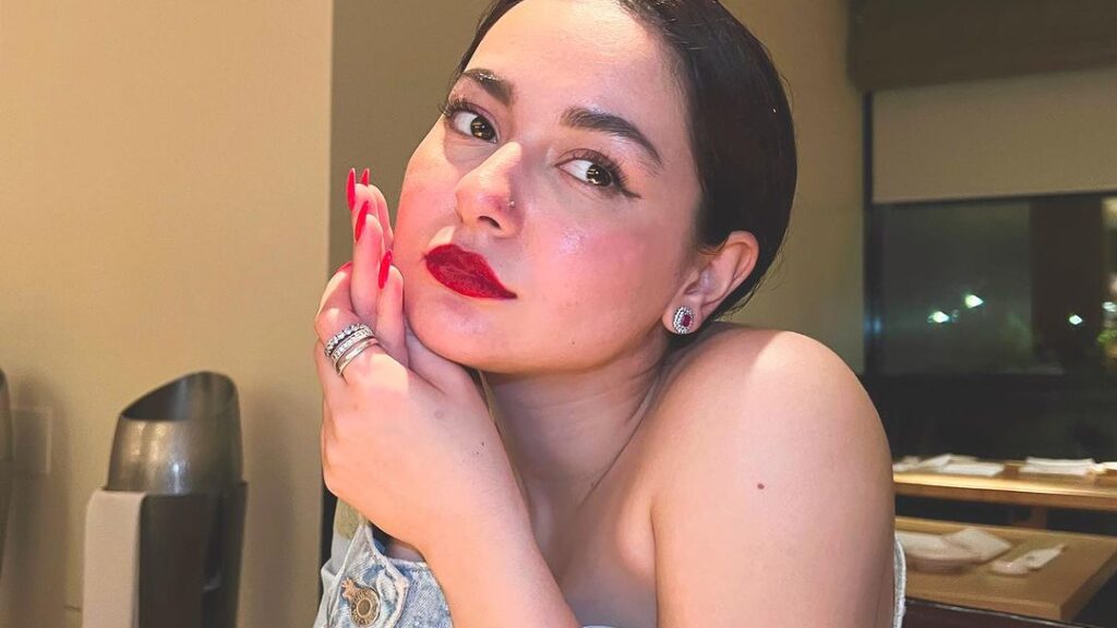 Hania Amir A Rising Star in Pakistani Entertainment