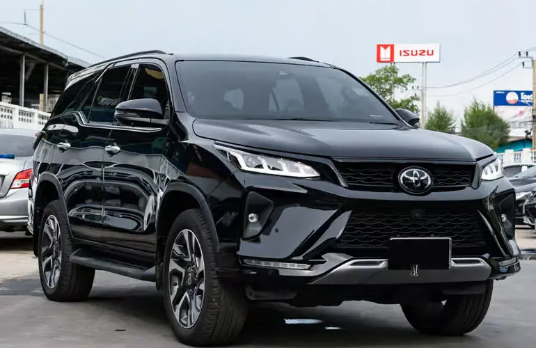 Toyota Fortuner Legender