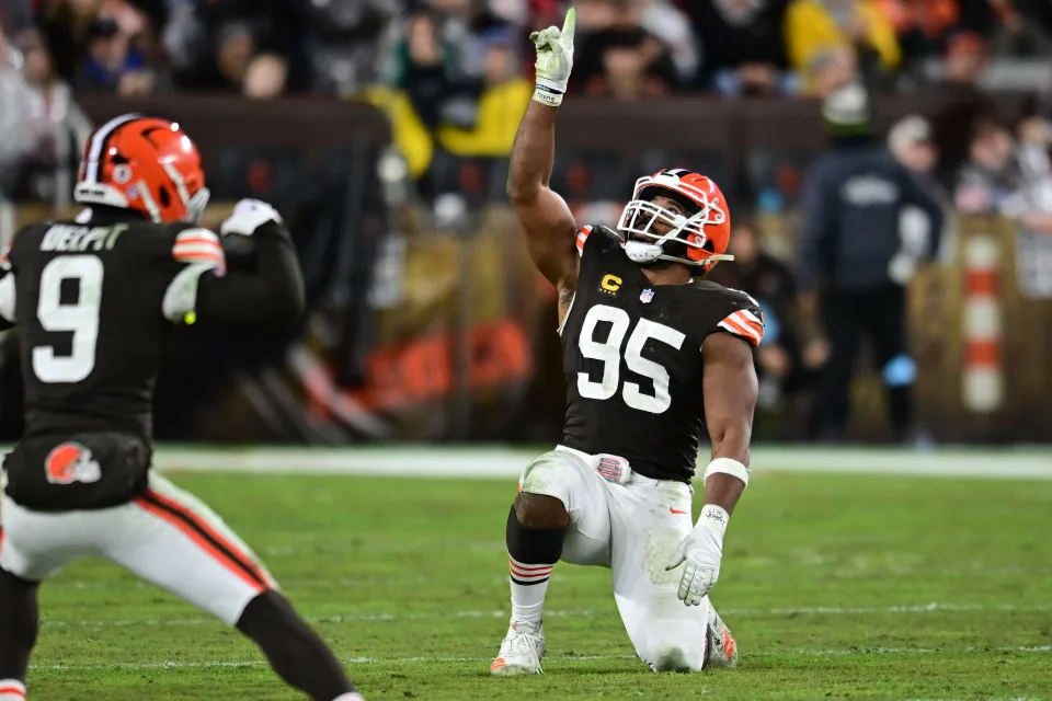 Could Myles Garrett land with Commanders after trade request